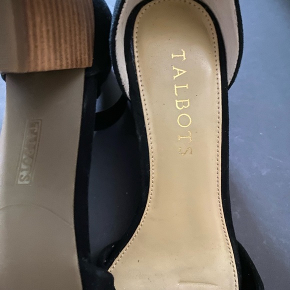 Talbots Mimi Knot Suede Sandal Size 5 1/2M - Picture 4 of 4